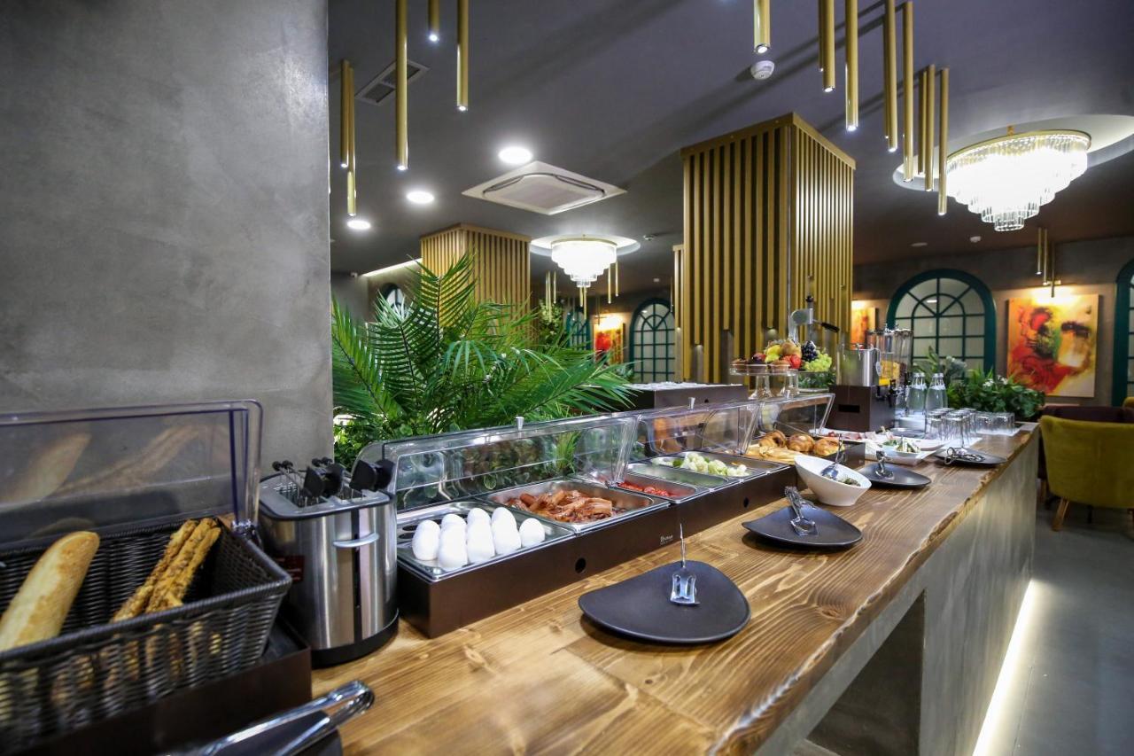 Ap Hotel Boutique Wlora Zewnętrze zdjęcie