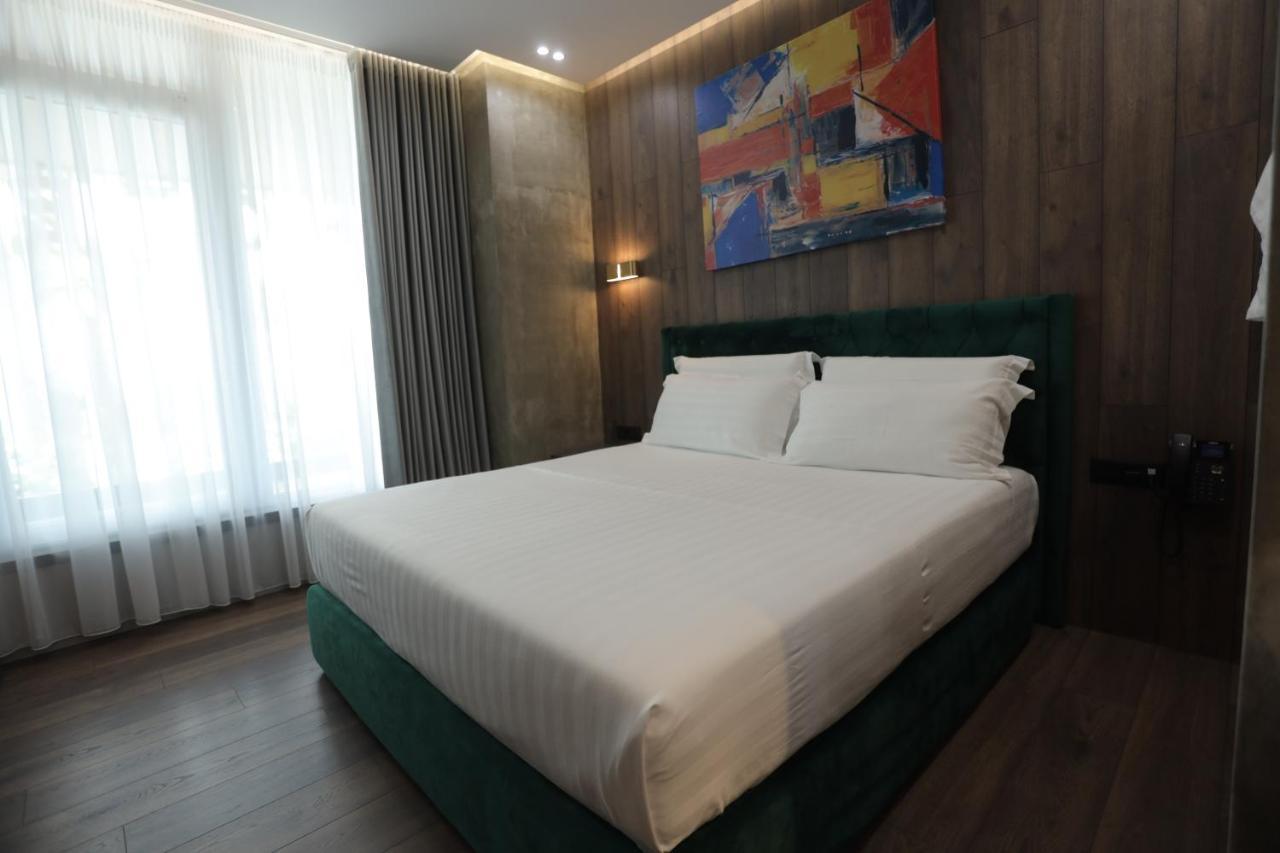 Ap Hotel Boutique Wlora Zewnętrze zdjęcie
