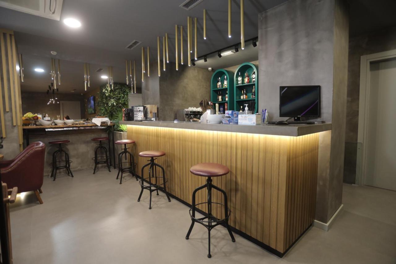Ap Hotel Boutique Wlora Zewnętrze zdjęcie